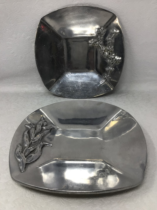 Set Of Two Decorative Plates